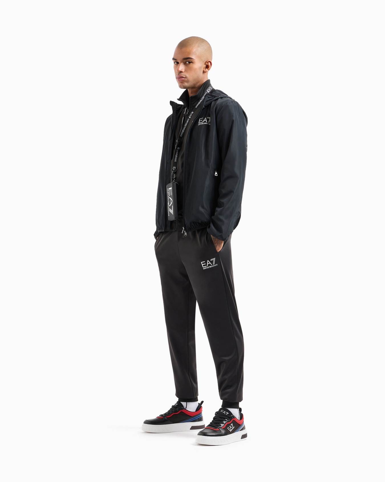 7 Lines tracksuit in technical fabric Slide 1