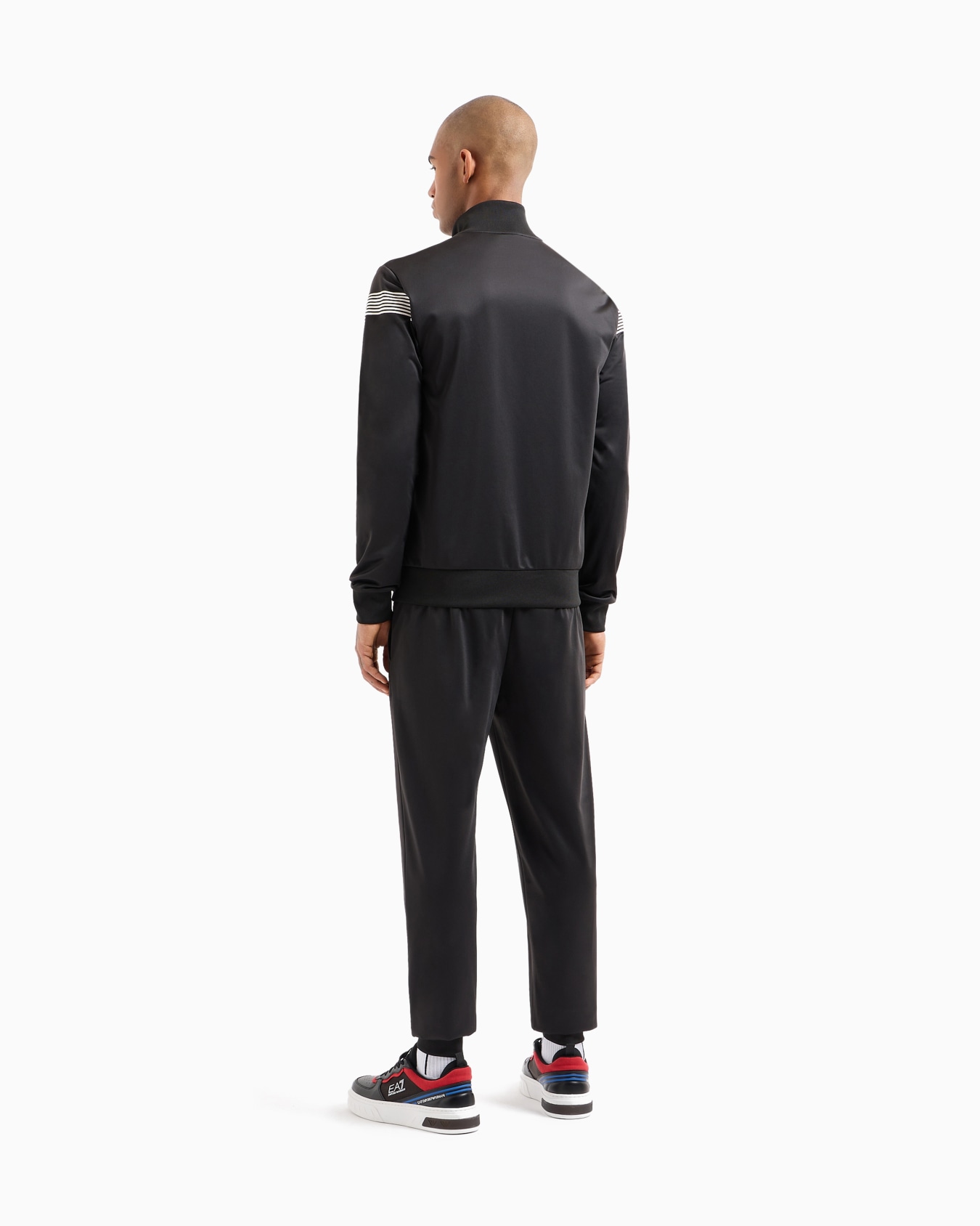 7 Lines tracksuit in technical fabric Slide 2
