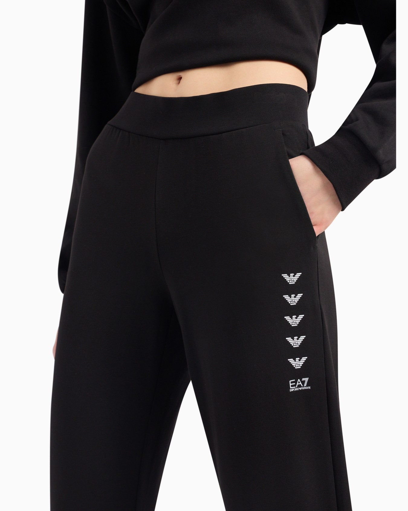 Organic-cotton blend Logo Series joggers with Eagle logo Slide 4