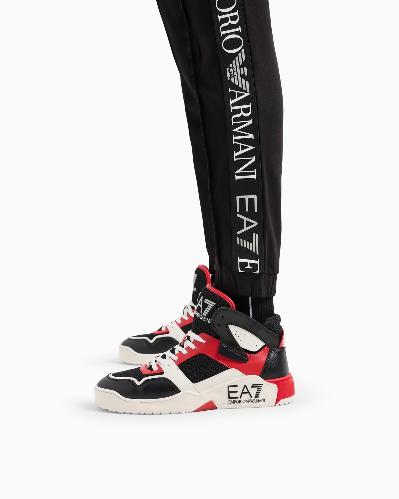 Dynamic Athlete tracksuit in ASV Natural VENTUS7 technical fabric Slide 5