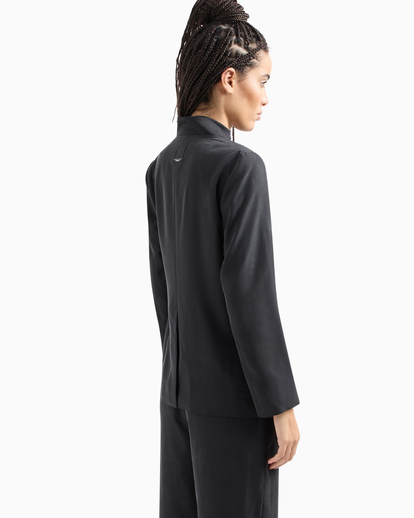 Single-breasted jacket in washed and sandblasted fabric Diapositiva 2