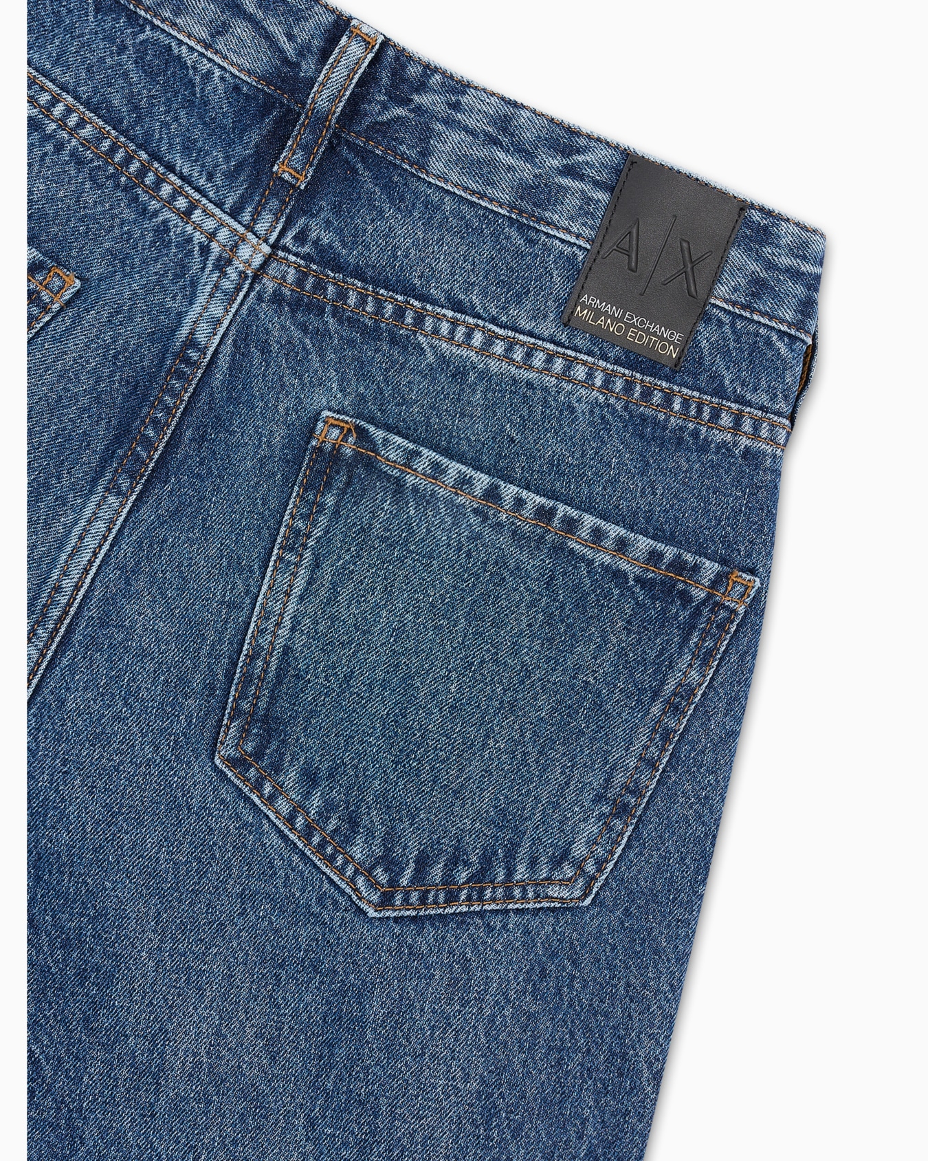  Cropped boyfriend jeans in rigid denim Diapositiva 5