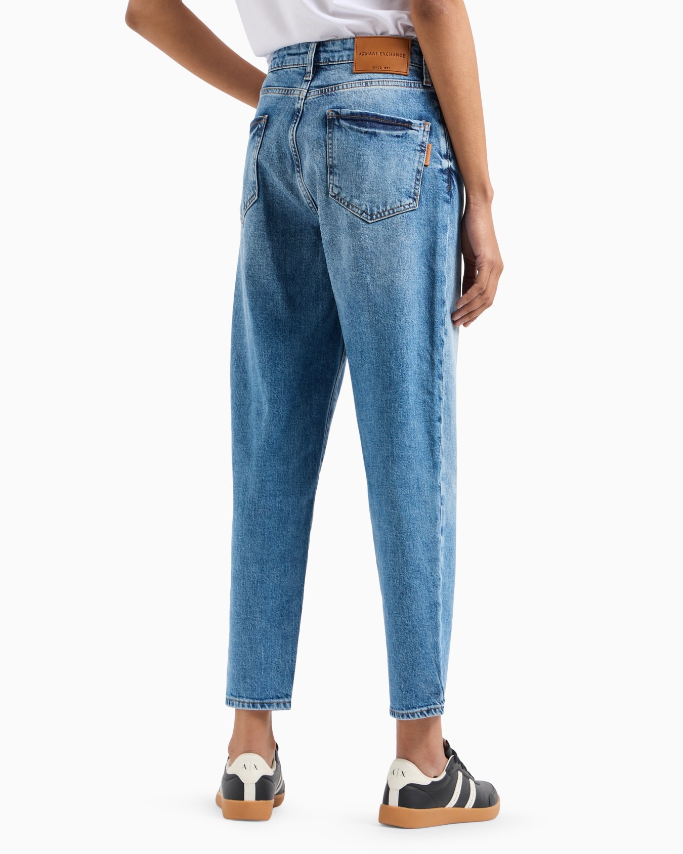 J51 carrot fit jeans in comfort cotton denim Diapositiva 2