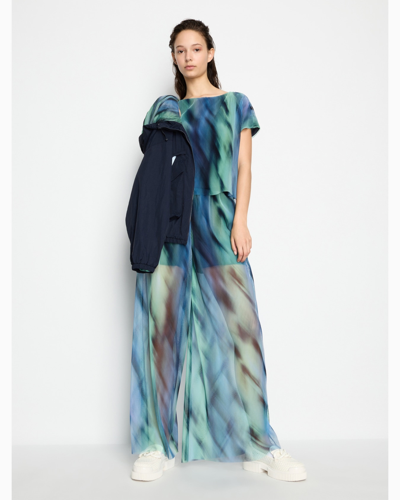 Wide trousers in see-through tulle Diapositiva 3