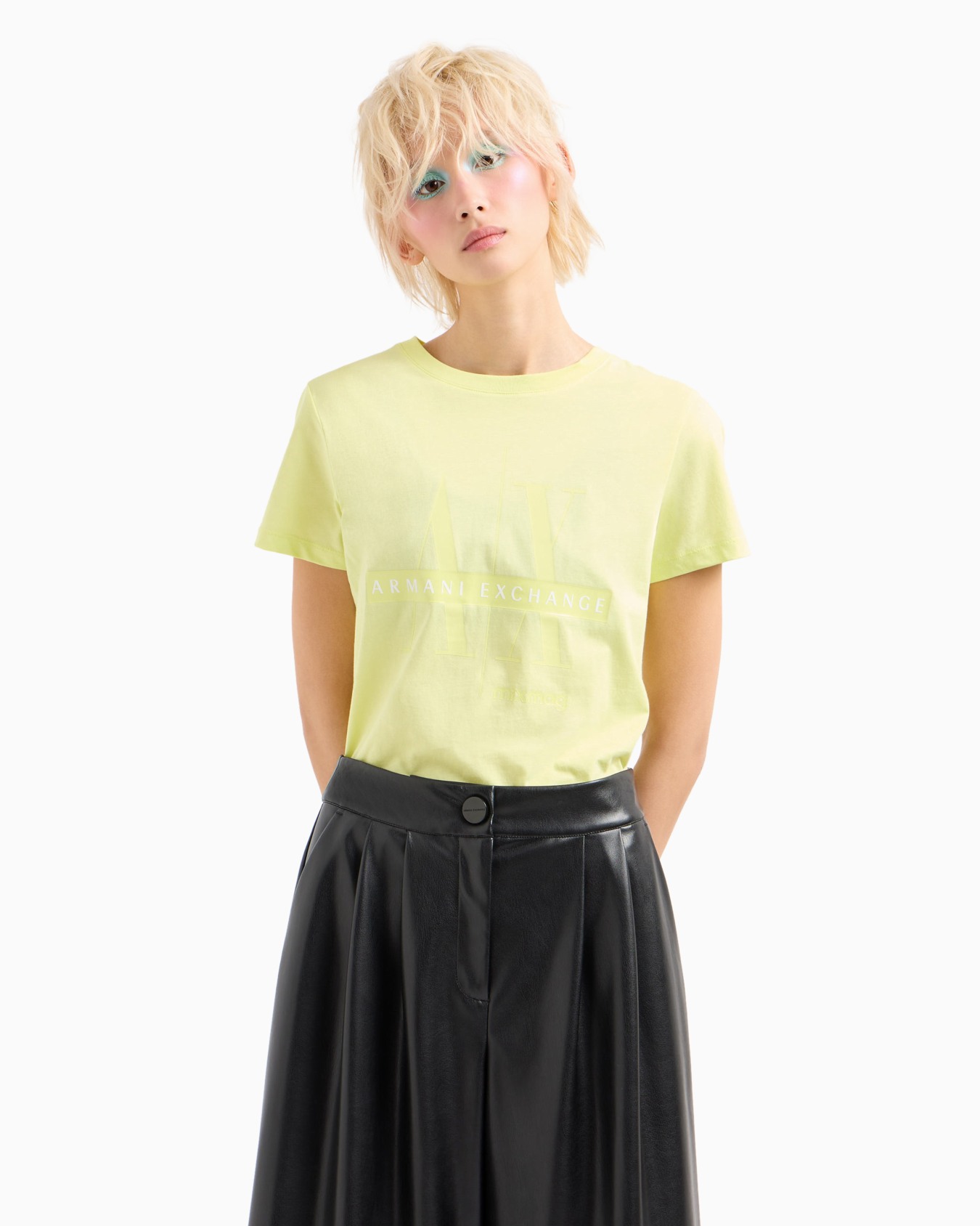 Slim fit T-shirt in stretch cotton jersey Slide 1