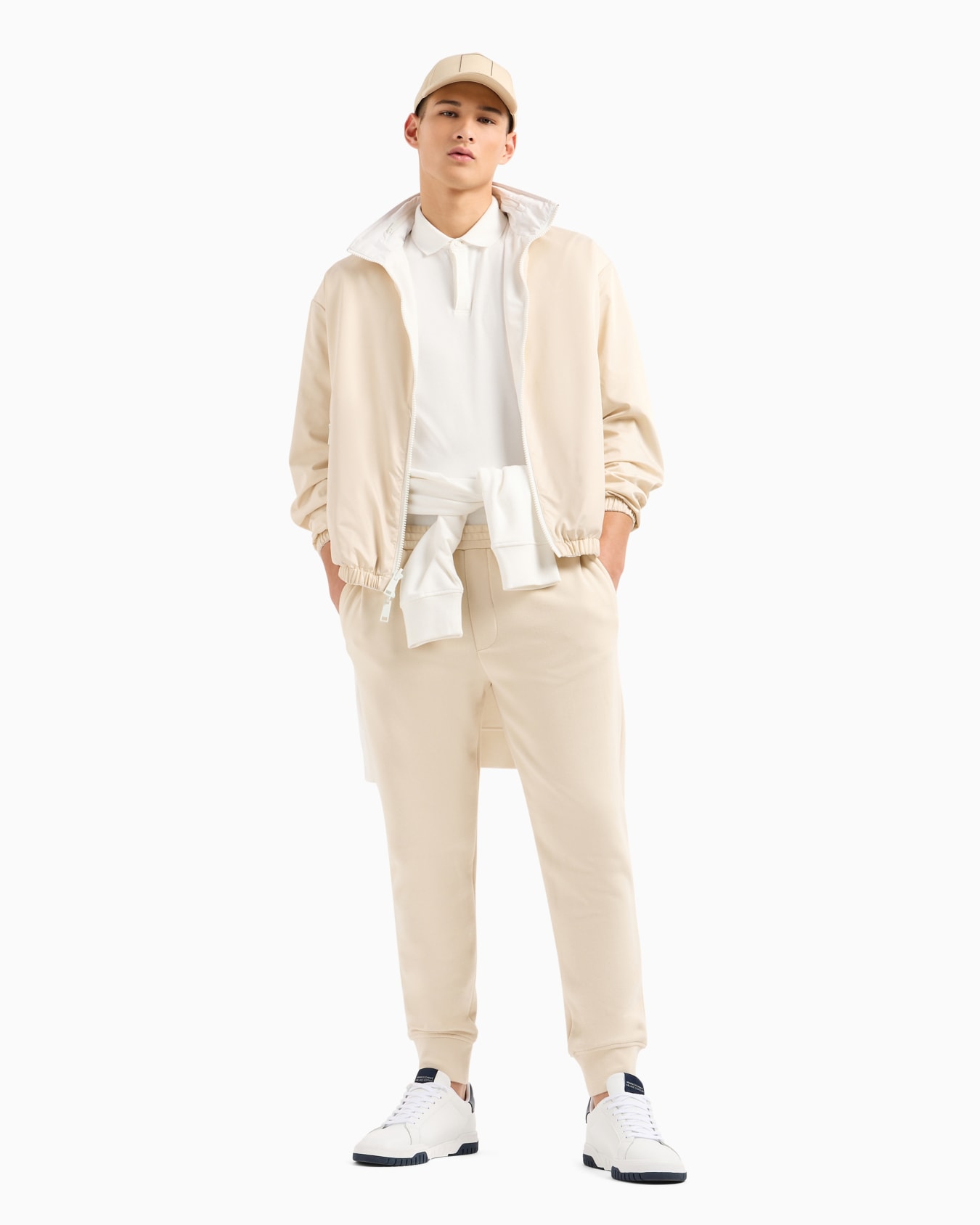 Regular fit polo shirt with contrasting ASV patch Slide 3