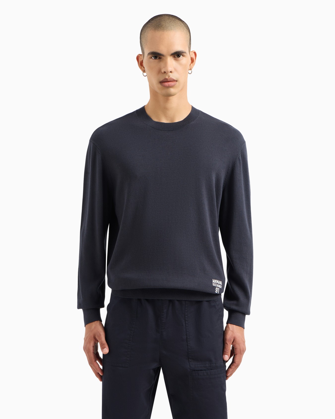 AXロゴ クルーネックニットプルオーバー スライドする 1