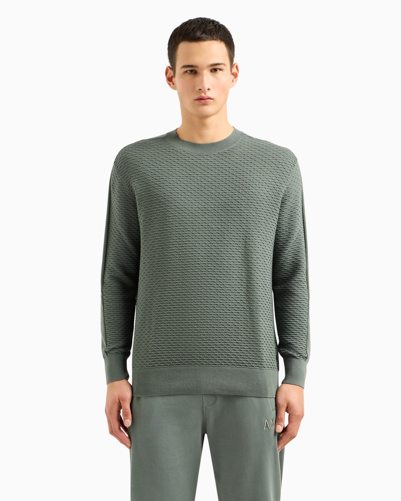  Boucle crew neck sweater Slide 1