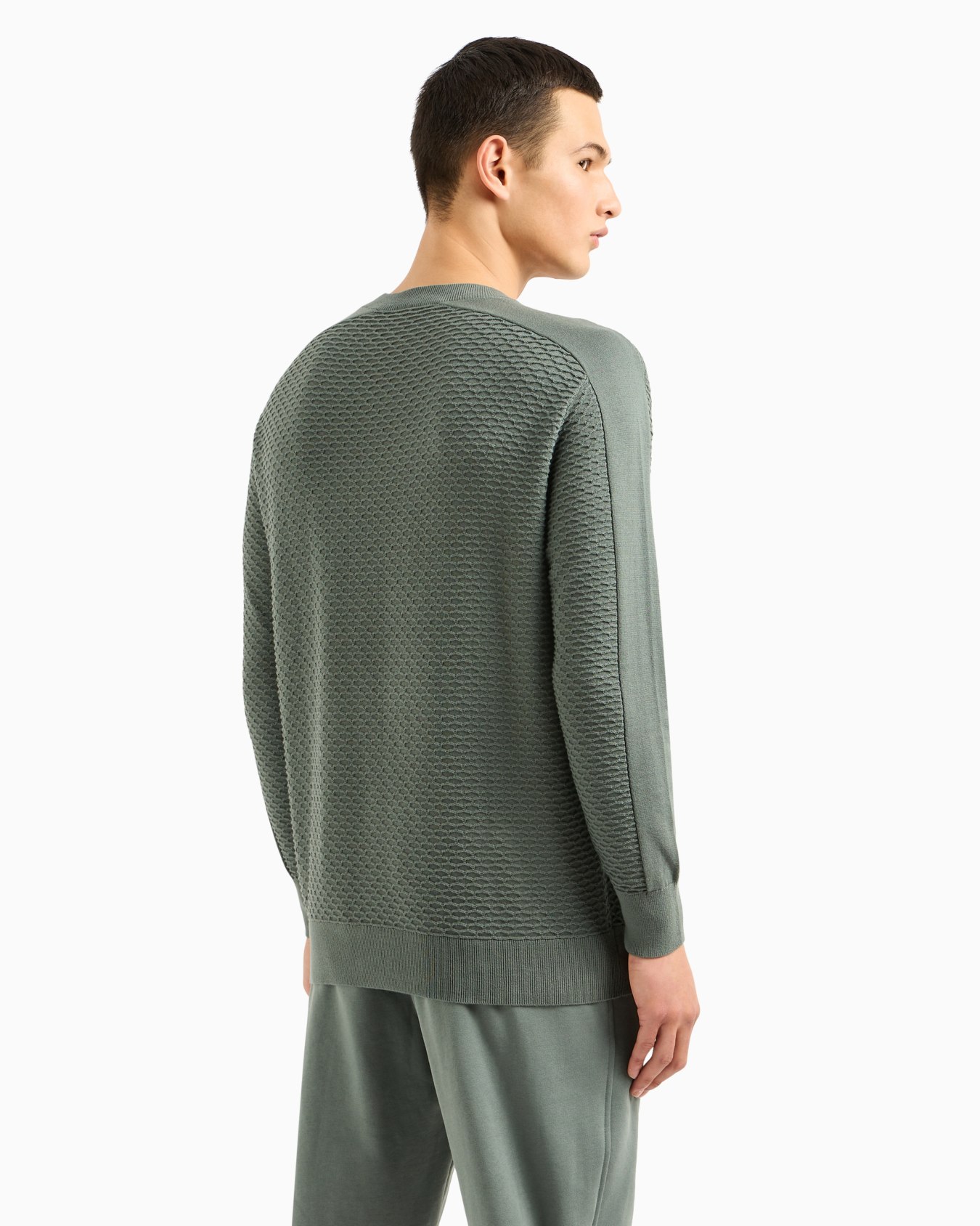  Boucle crew neck sweater Slide 2