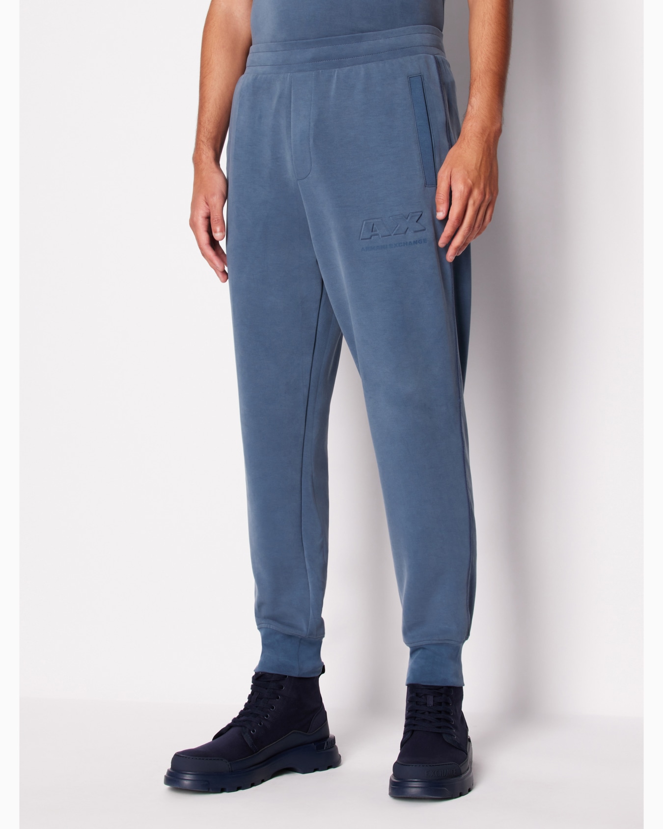 Soft yarn jogger pants with logo Slide 1