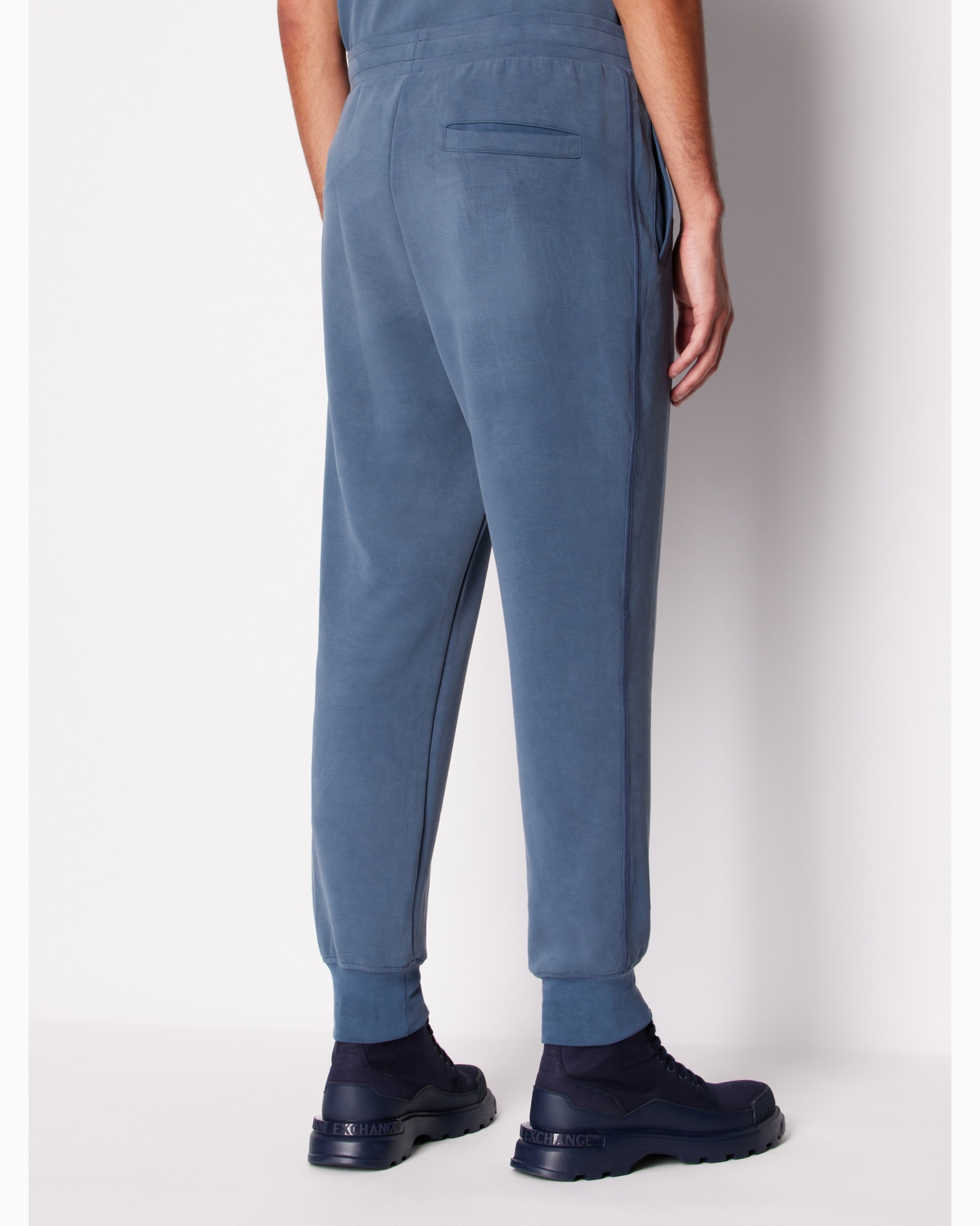 Soft yarn jogger pants with logo Slide 2