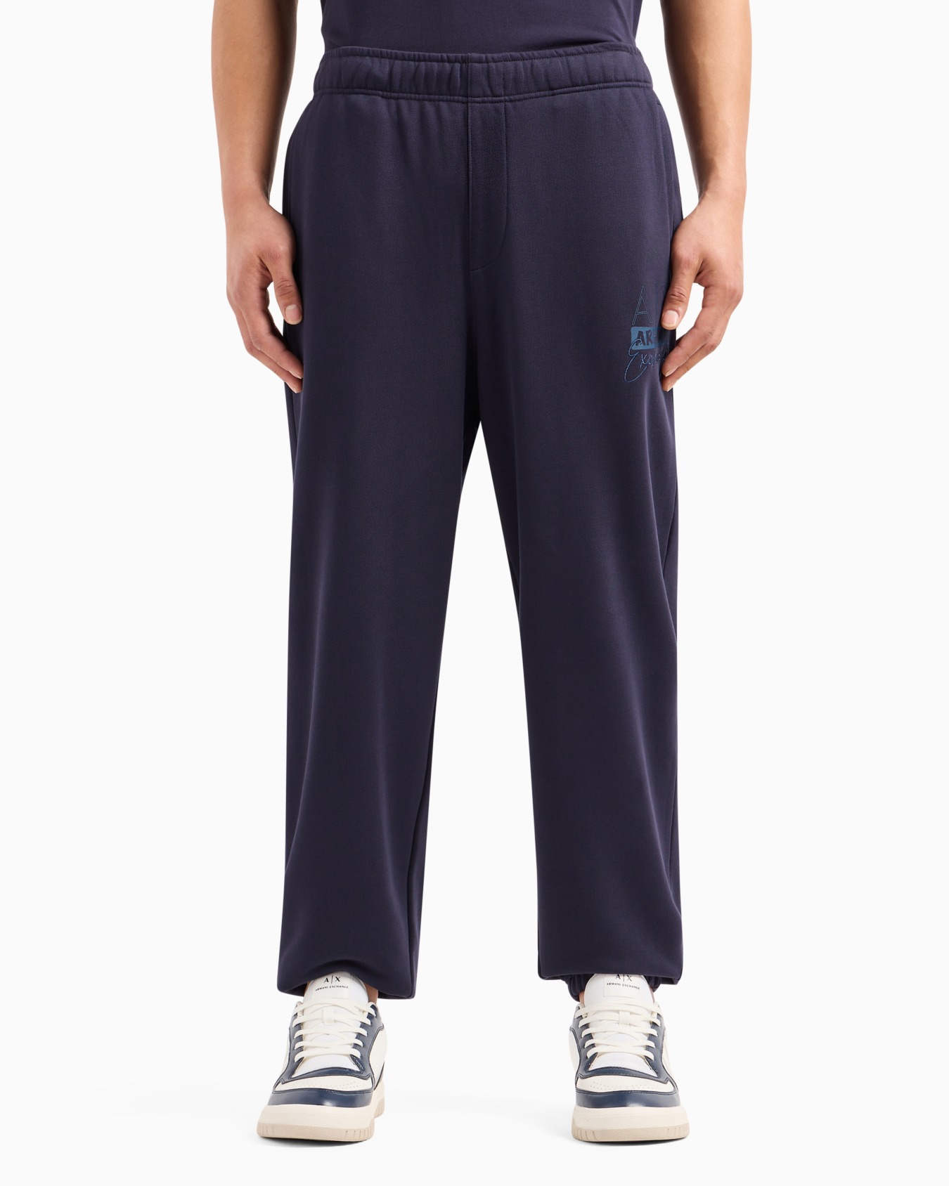 Soft yarn jogger pants with logo Slide 1