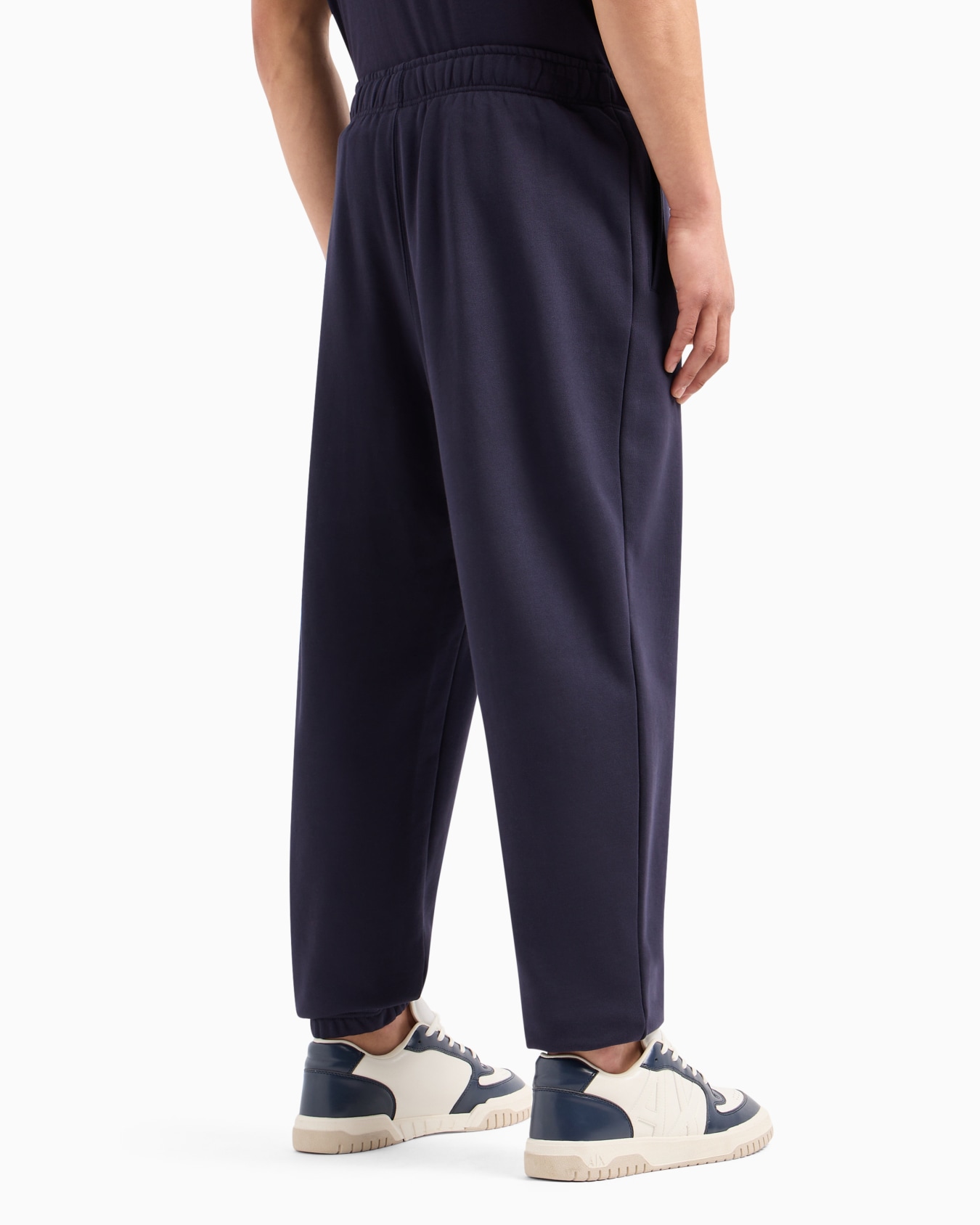 Soft yarn jogger pants with logo Slide 2