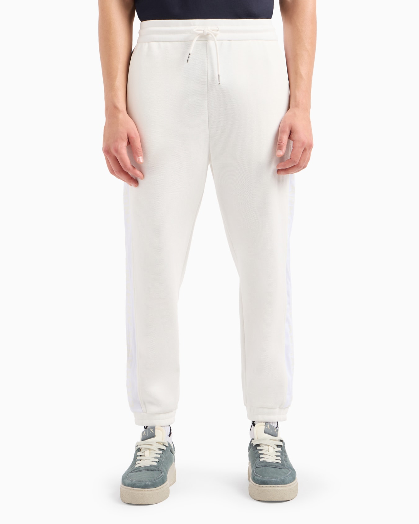 Soft yarn jogger pants with logo Slide 1