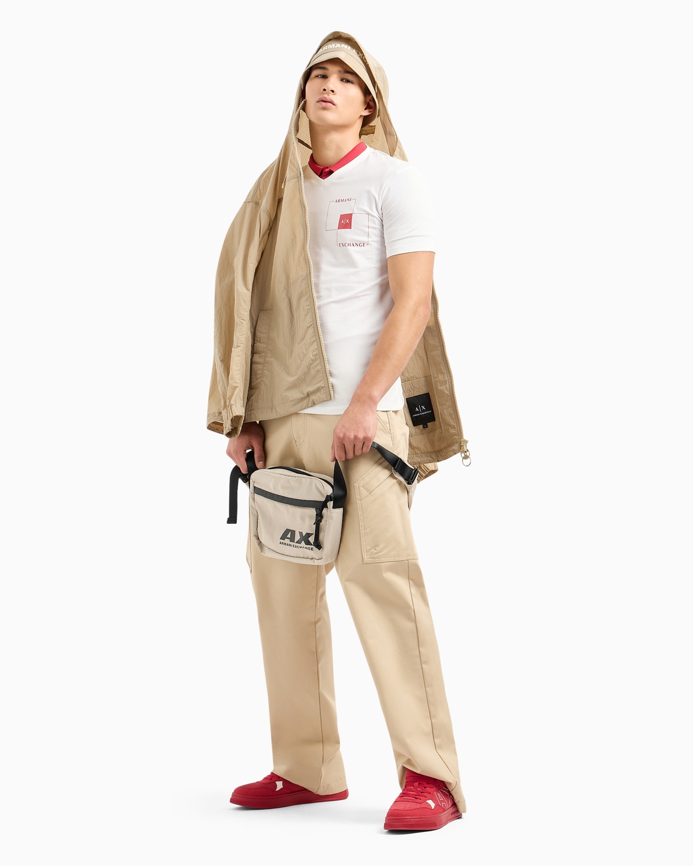 AXロゴ 半袖VネックTシャツ スライドする 3