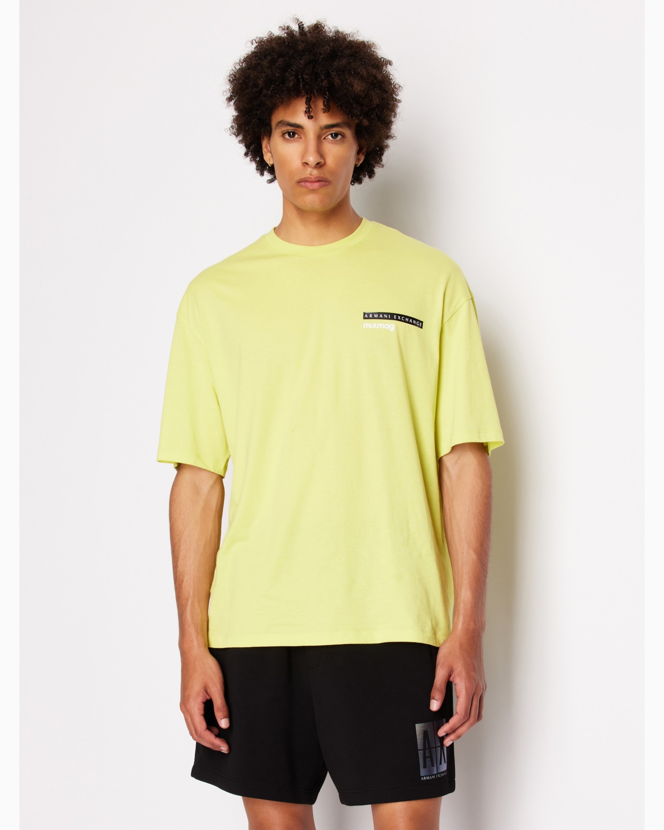 Relaxed fit T-shirt with round neck and logo Diapositiva 1