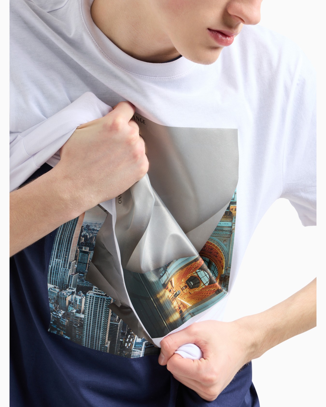 Regular fit T-shirt with logo  Slide 5