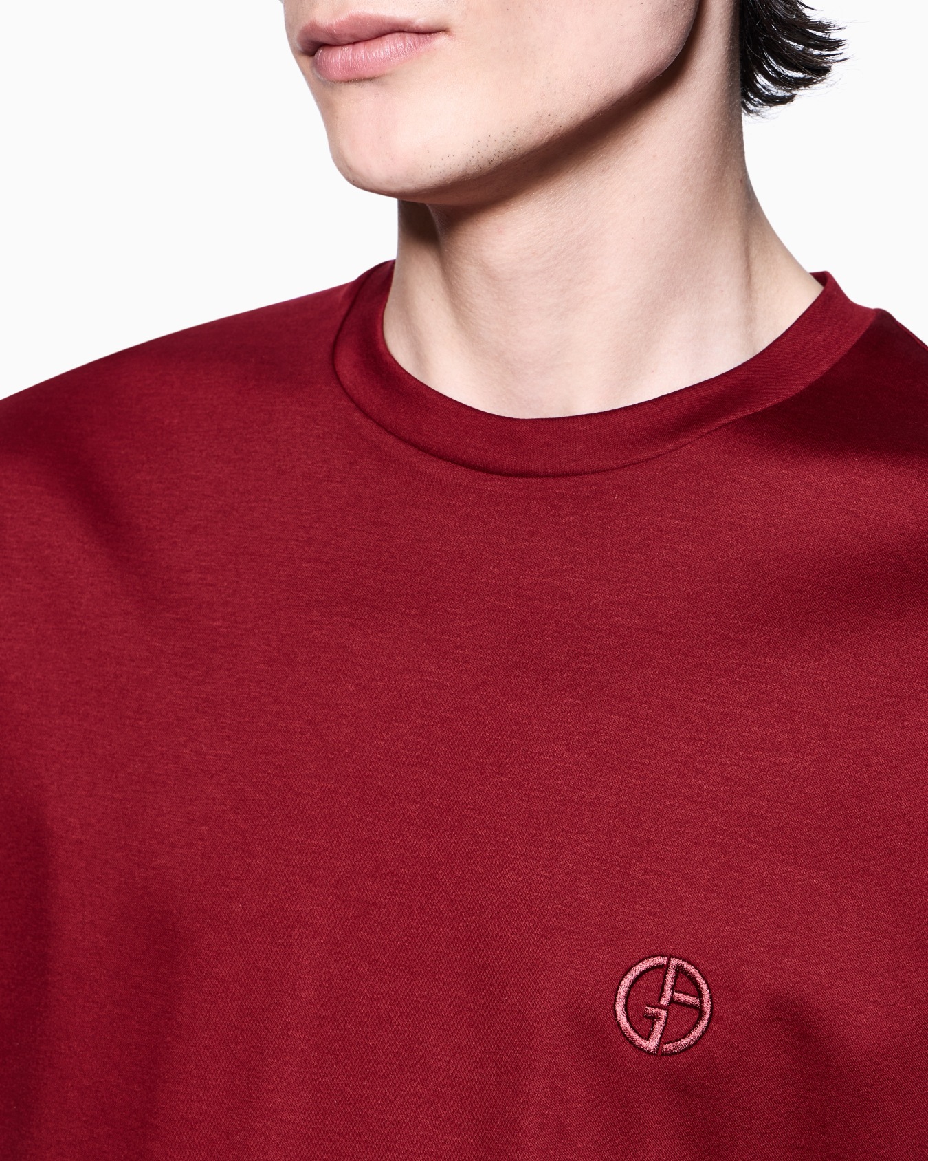 Cotton-interlock T-shirt with embroidered logo Slide 4