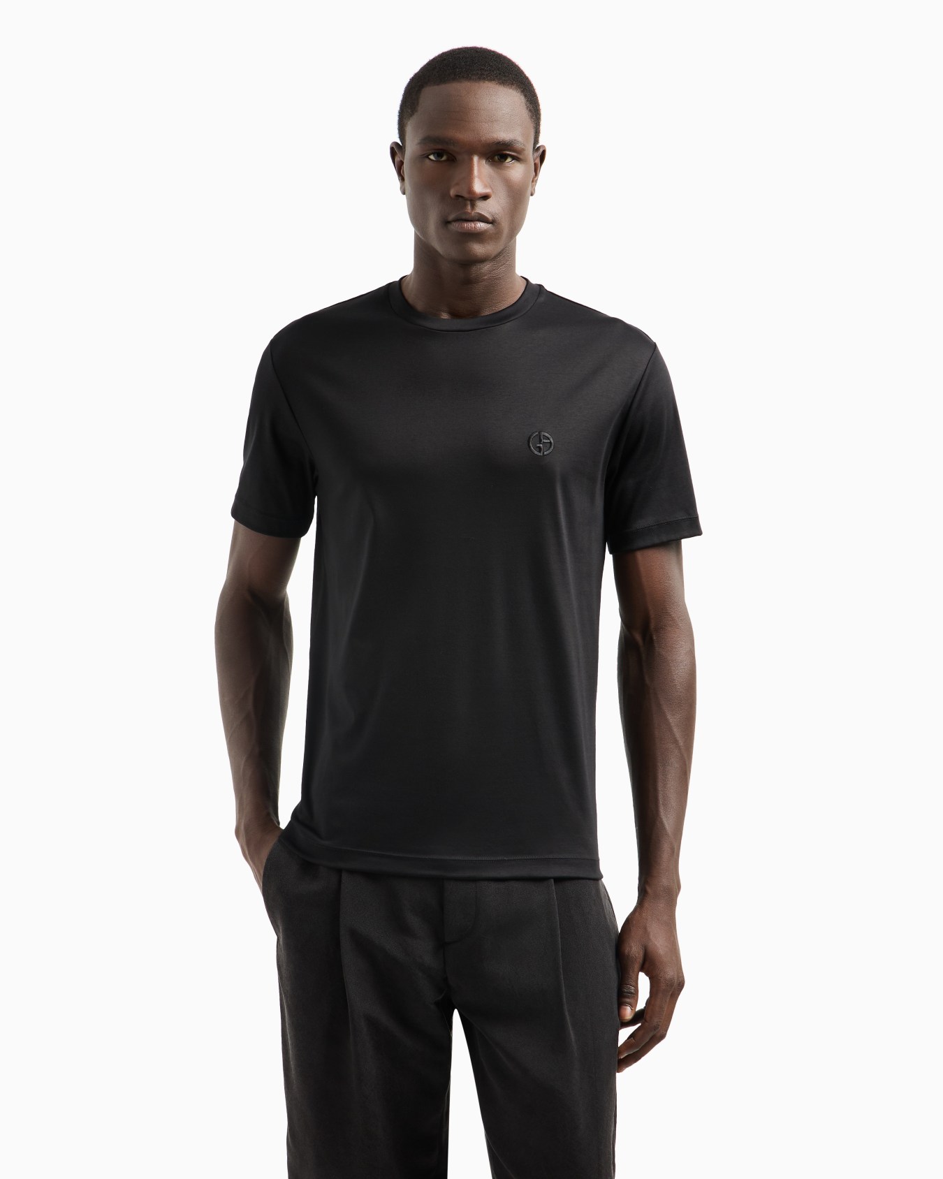 T-Shirt aus Interlock-Baumwolle mit Logostickerei Folie 3