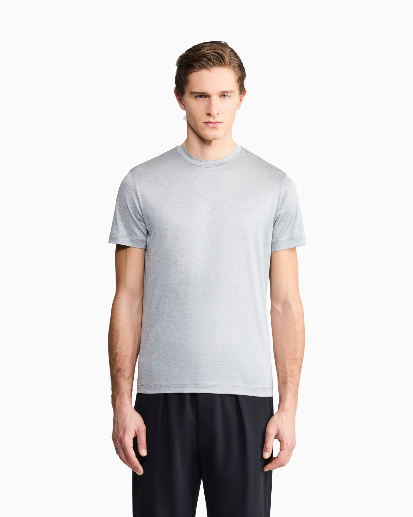 T-Shirt aus einem Seiden- und Baumwollgemisch Folie 3