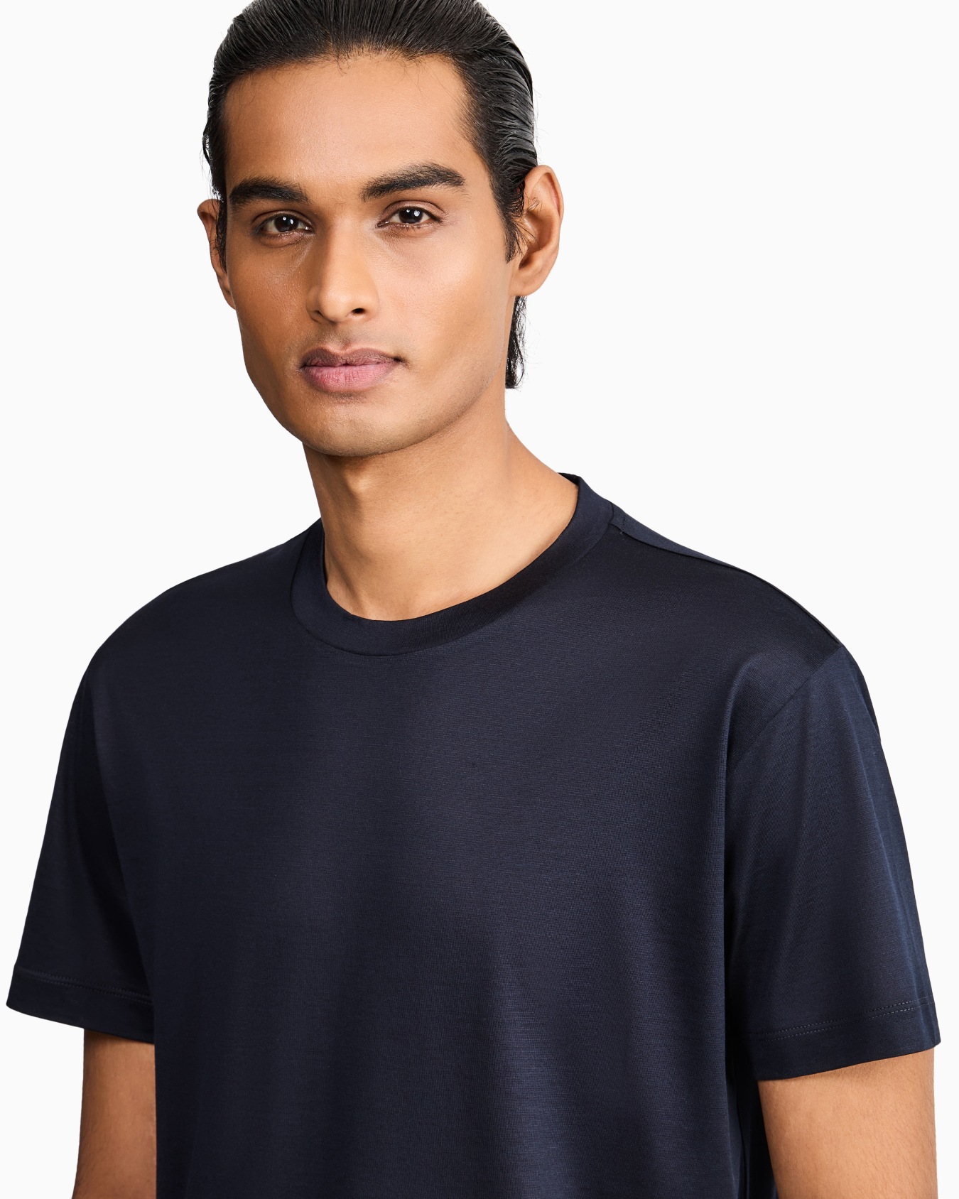 Plain-knit jersey T-shirt in a silk-and-cotton blend Slide 6