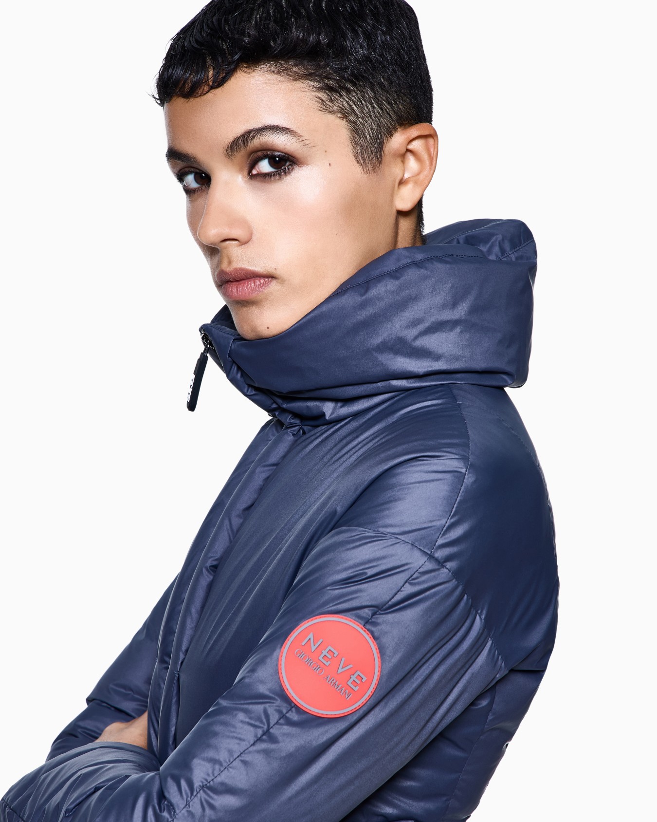 Giorgio Armani Neve nylon down jacket Slide 4