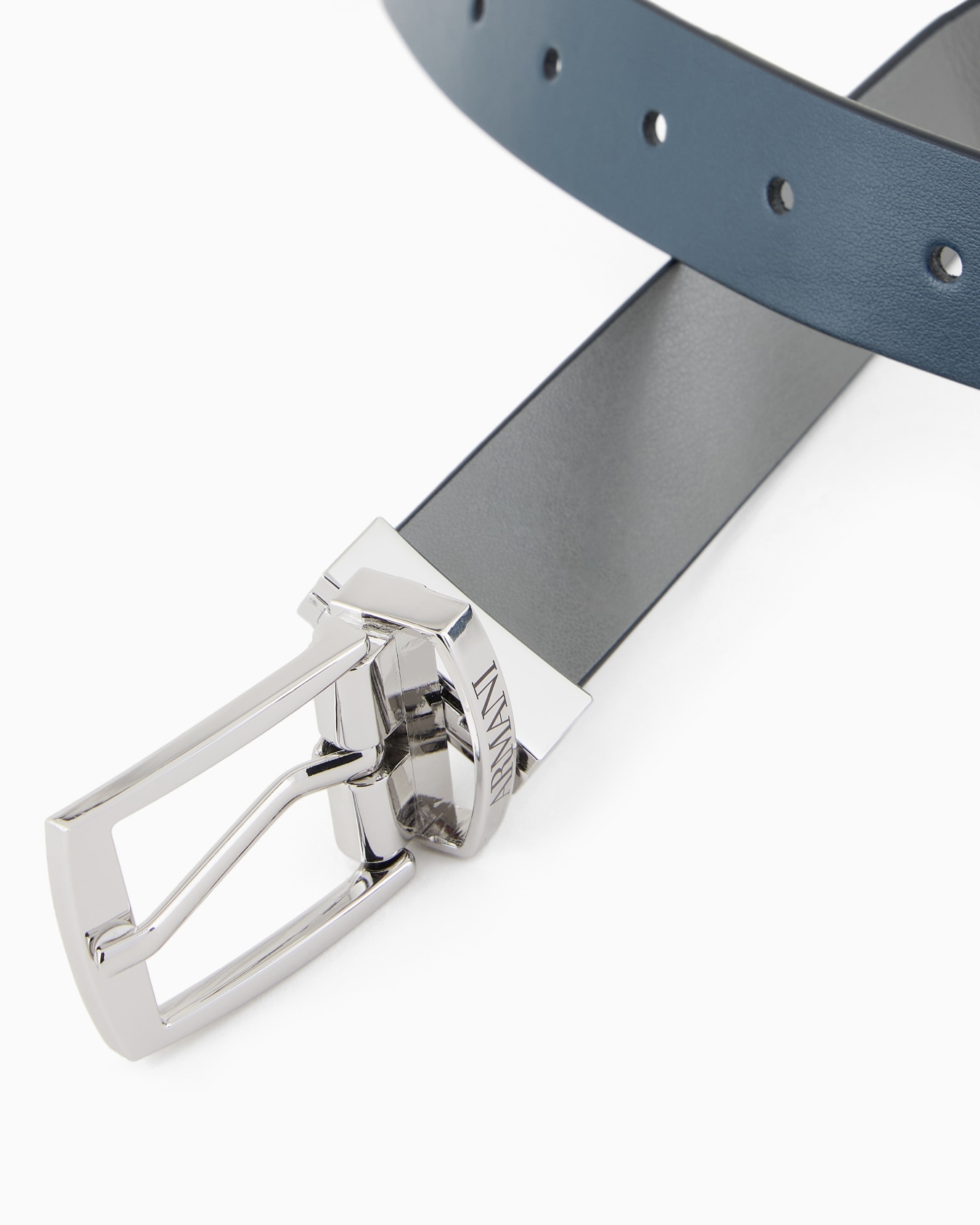Reversible belt with buckle Slide 1