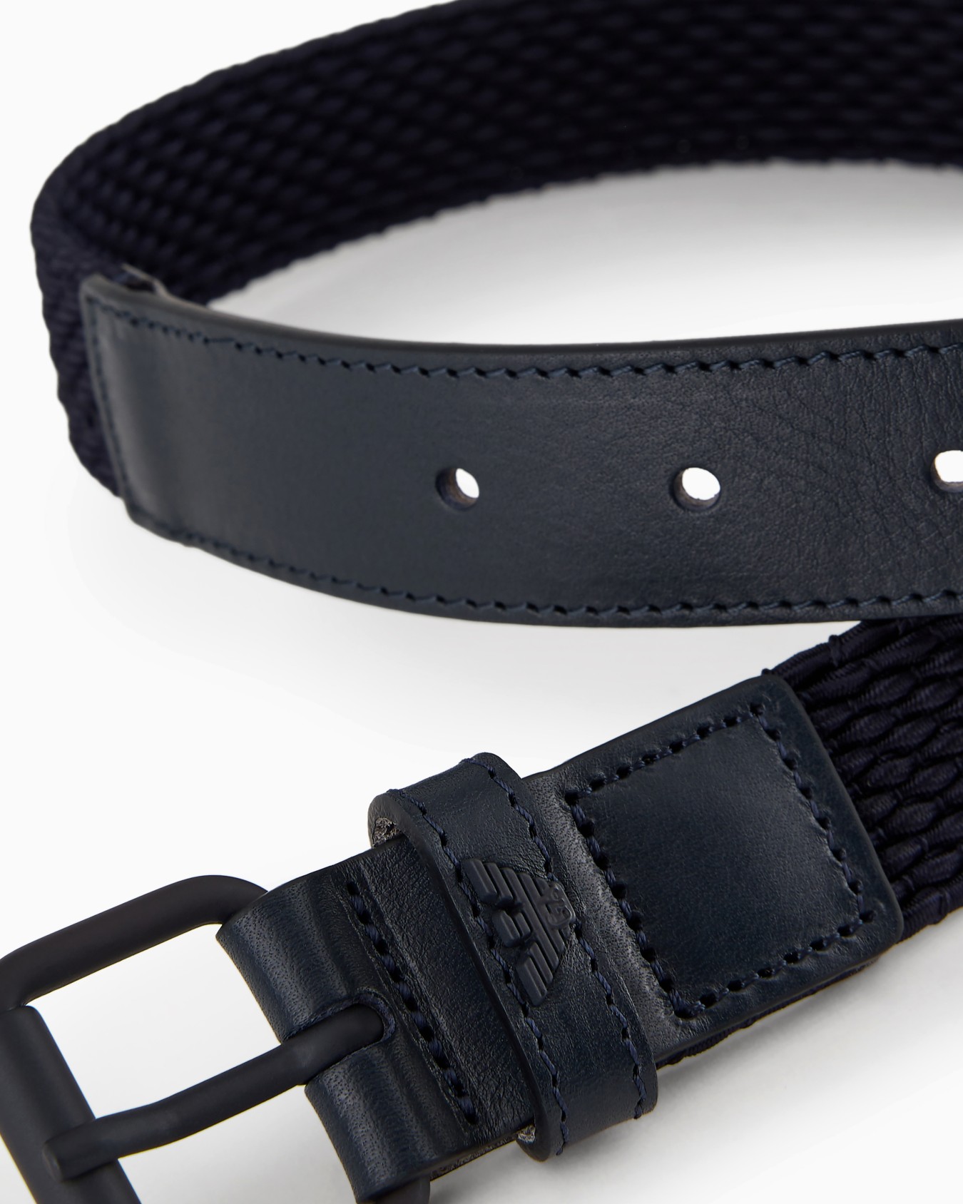 Cintura in tessuto intrecciato con inserto in pelle Slide 1