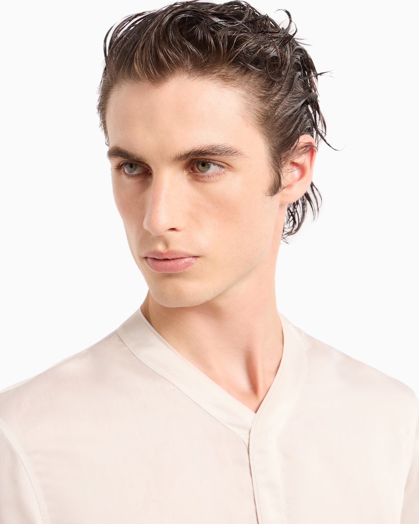 Viscose-silk blend dress shirt Slide 4