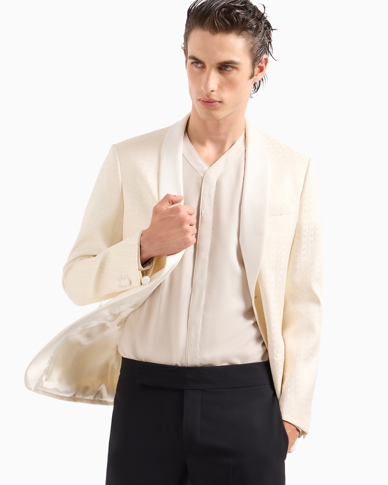 Viscose-silk blend dress shirt Slide 5