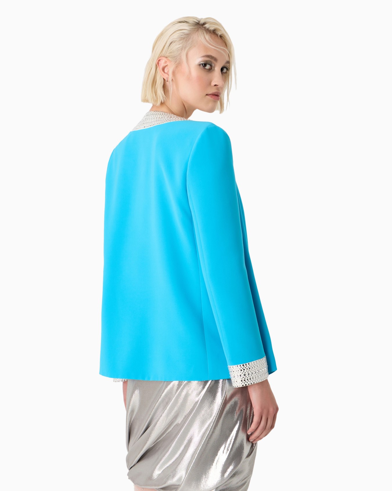 Embroidered silk open jacket Slide 2