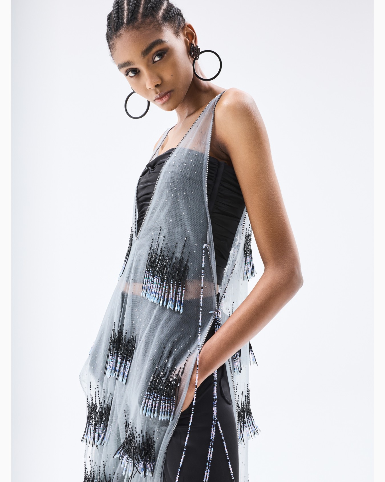 Tunica lunga in tulle ricamata Slide 5