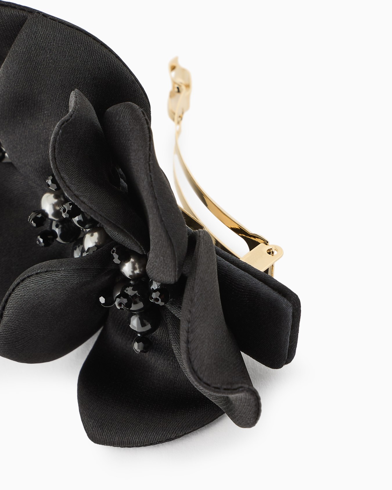 Fermaglio in misto seta a forma di fiore Slide 1