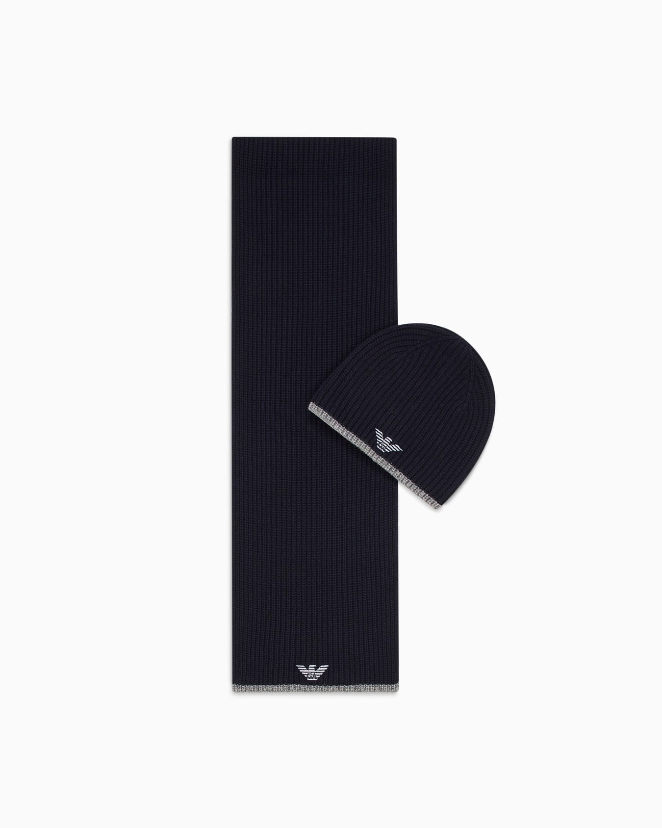 Hat and scarf set with embroidered eagle Slide 0