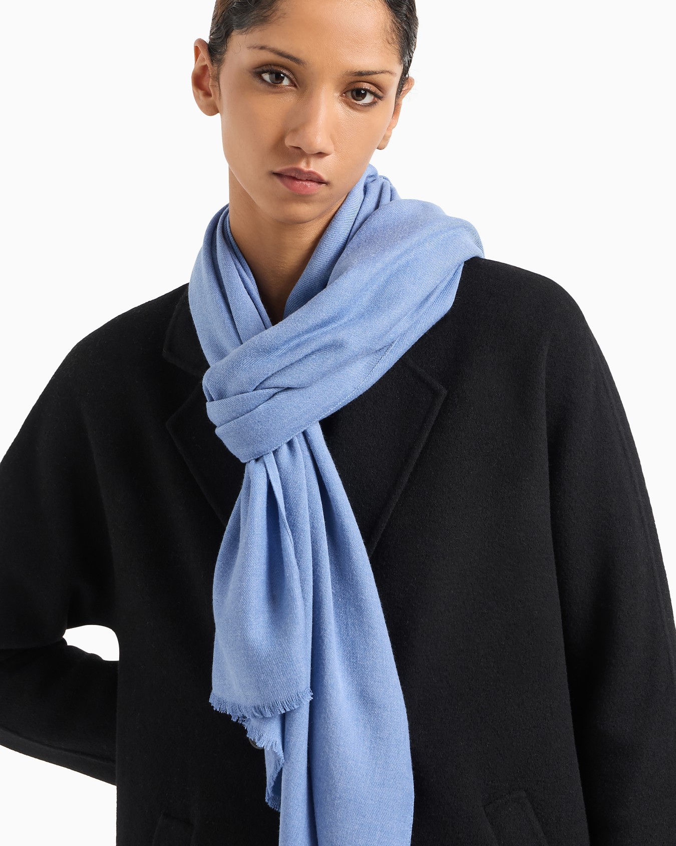 Stole with fringed edges Slide 2