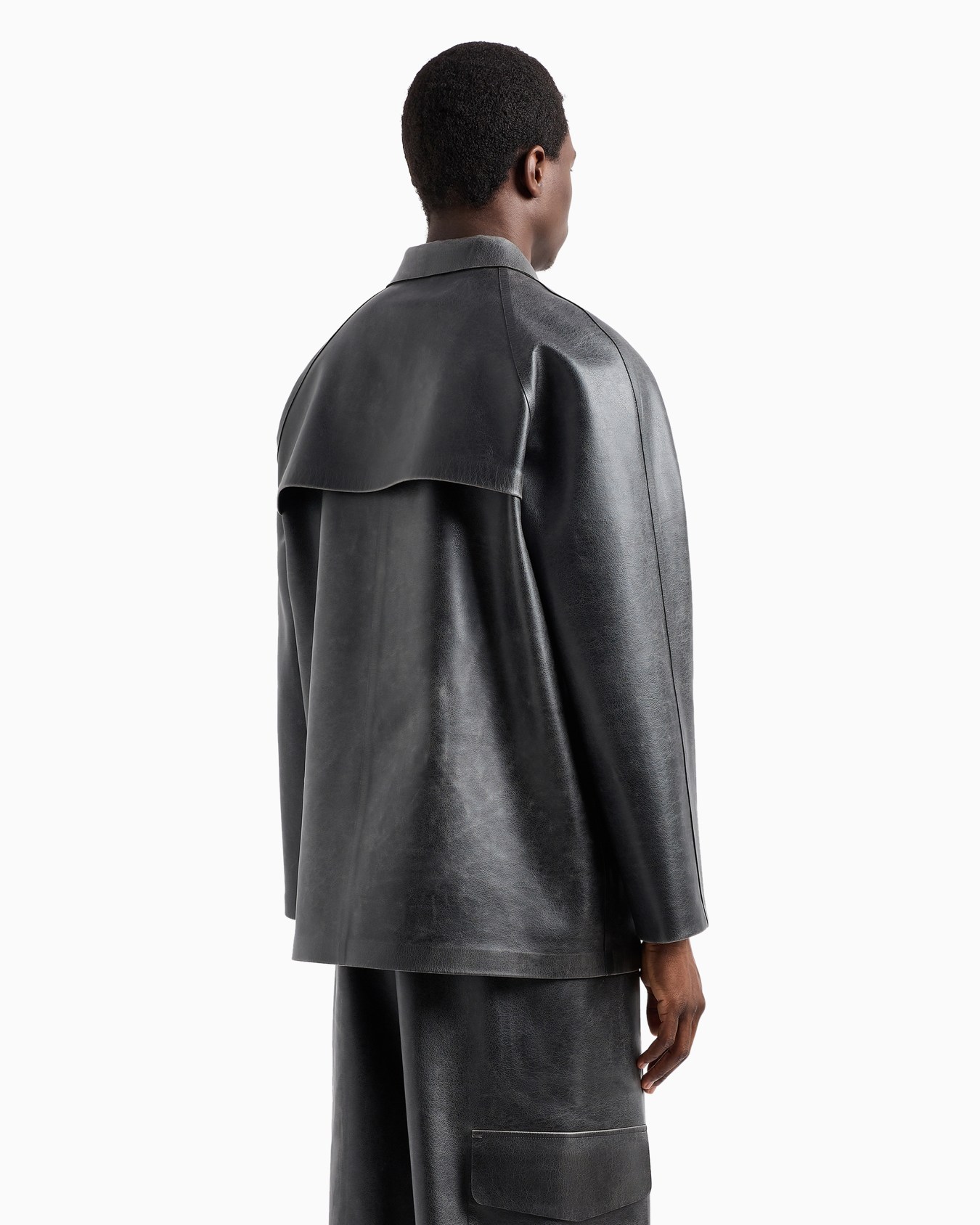 Abrigo de tejido revestido efecto piel Diapositiva 3