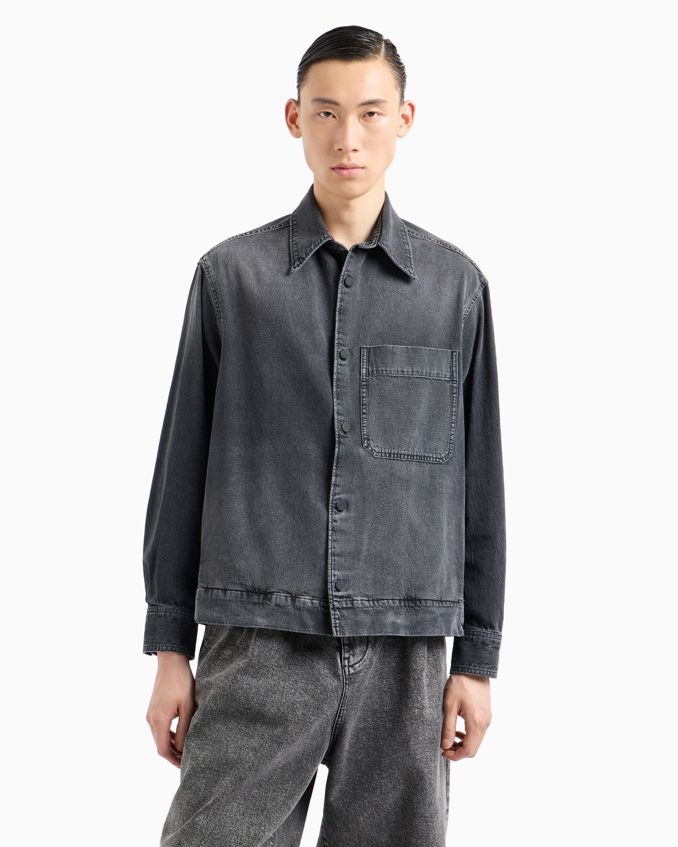 Garment-treated denim shirt jacket Slide 1