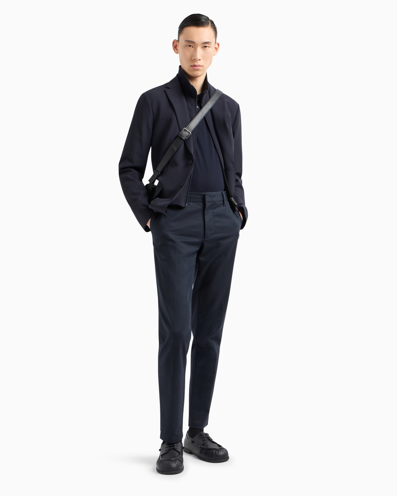 Mercerised piqué polo shirt with ribbed details Slide 3