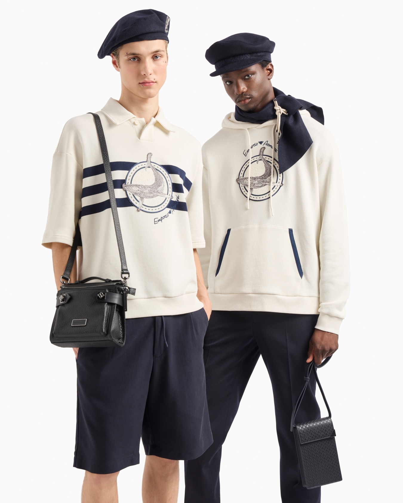 Short-sleeved sweatshirt with a polo-shirt collar in cosy twill with an oversized whale patch and logo embroidery Slide 6
