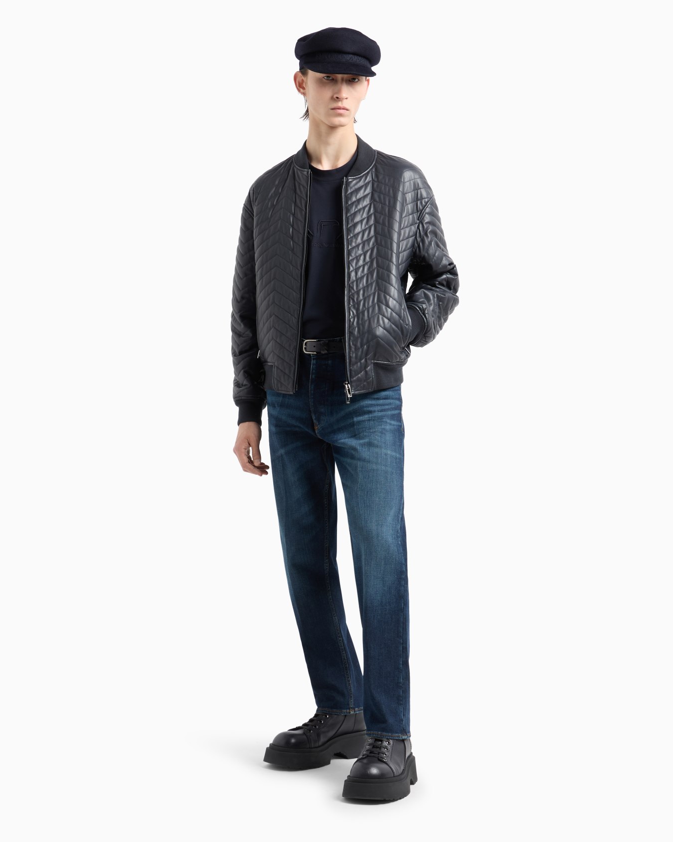J69 Loose-fit jeans in stone-wash stretch denim with a dirty-effect treatment Slide 3