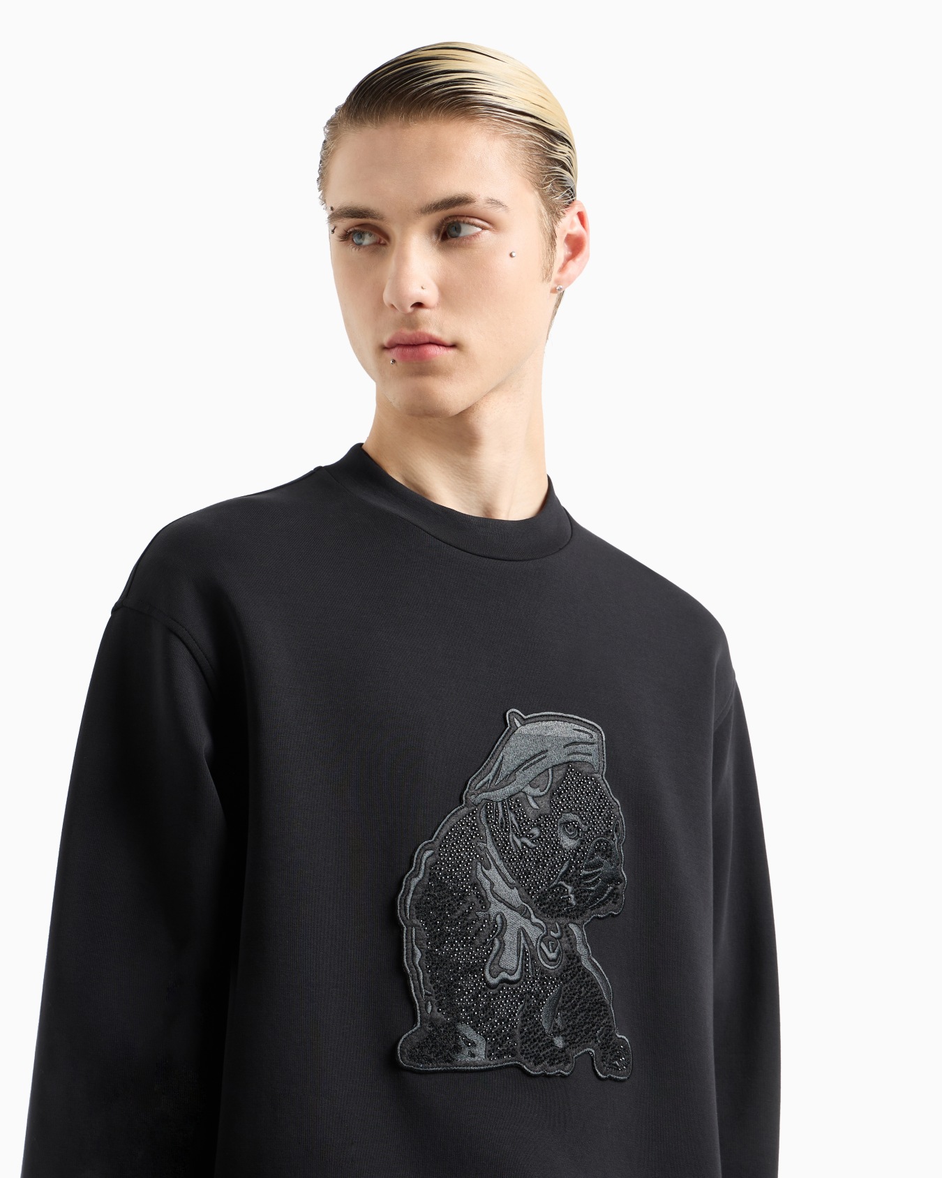 Clubwear double-jersey sweatshirt with oversized French bulldog patch Slide 4
