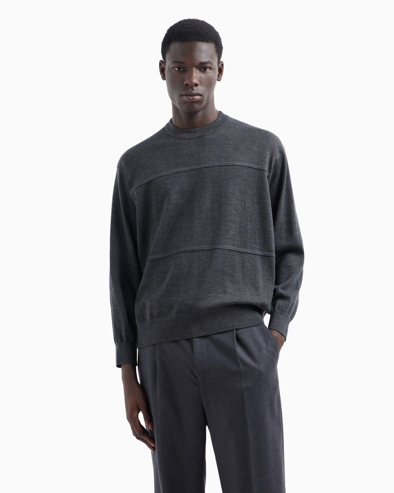 Virgin wool jumper with oversized colour-block stripes Slide 1