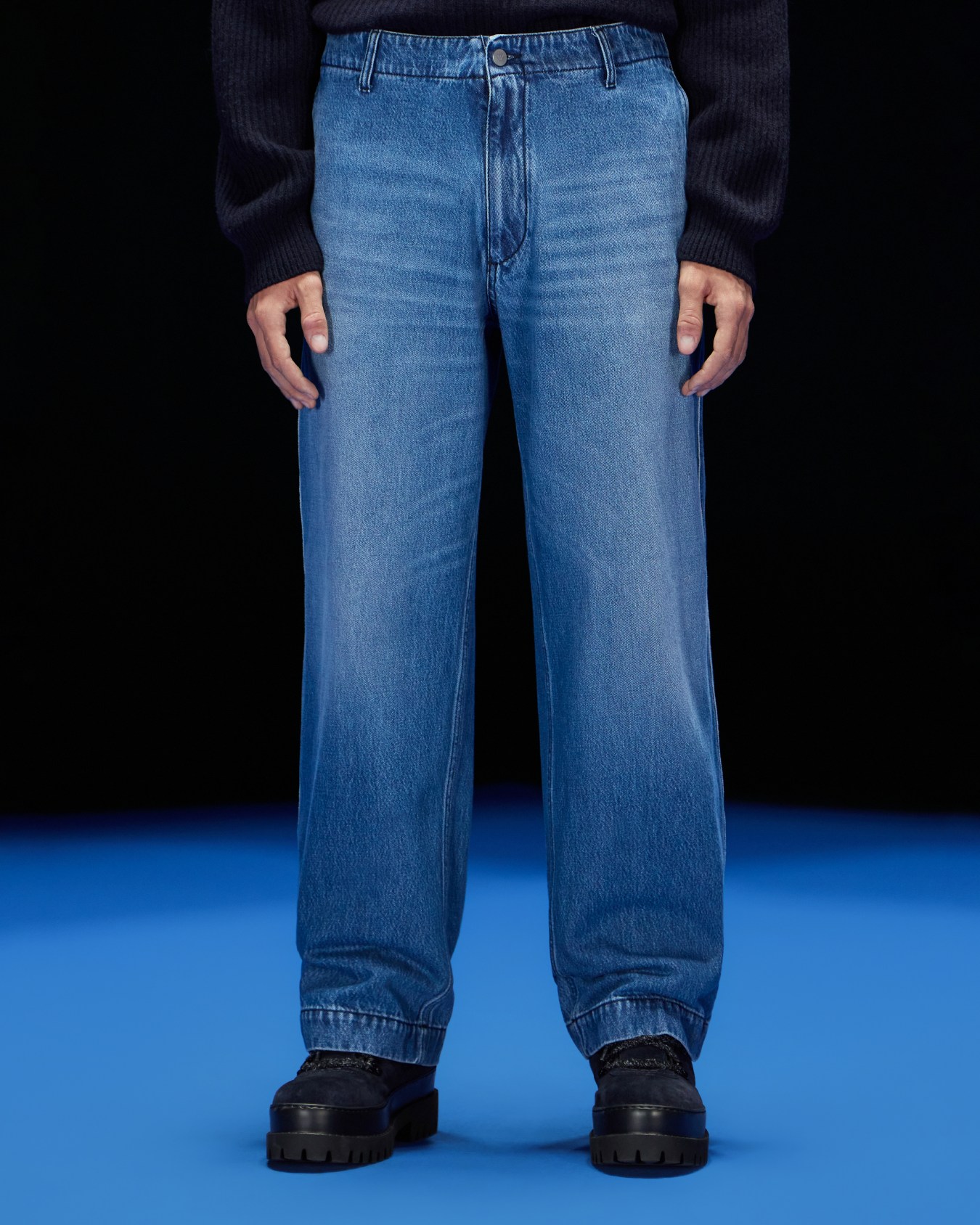 Vaqueros en denim efecto vintage con estampado cápsula Black Blue ASV Diapositiva 2
