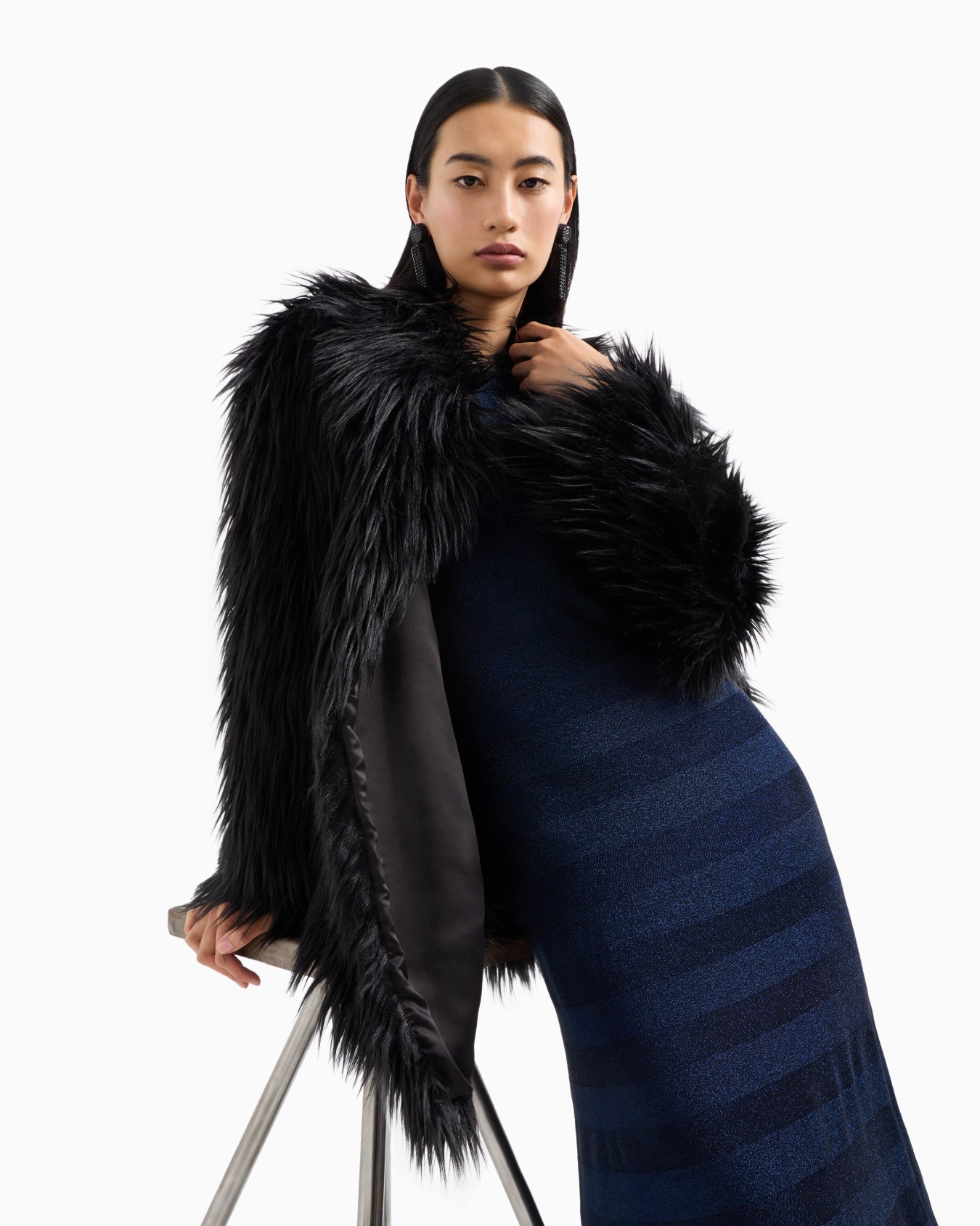 Seamless long dress in a viscose knit striped-effect knit and purl construction Slide 5