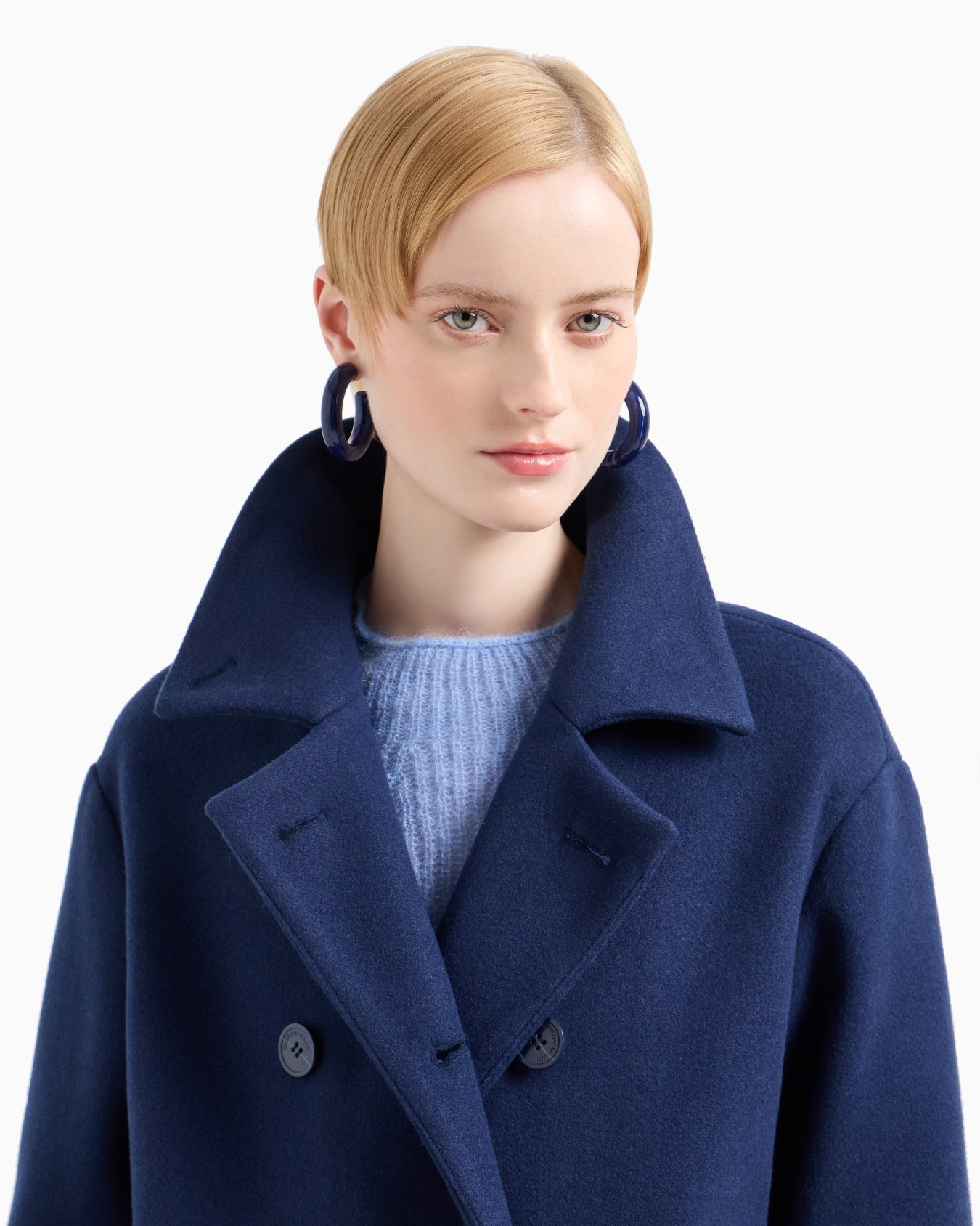 Double-breasted cloth pea coat Slide 4