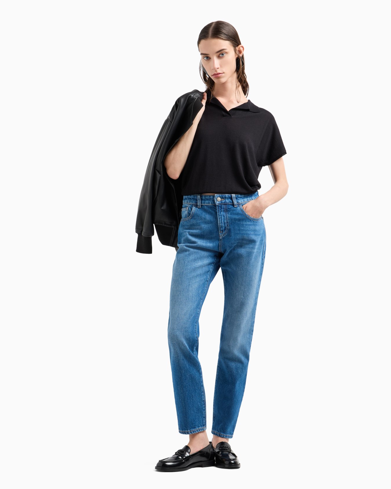 J36 mid-rise, straight-leg, vintage-look denim jeans Slide 3