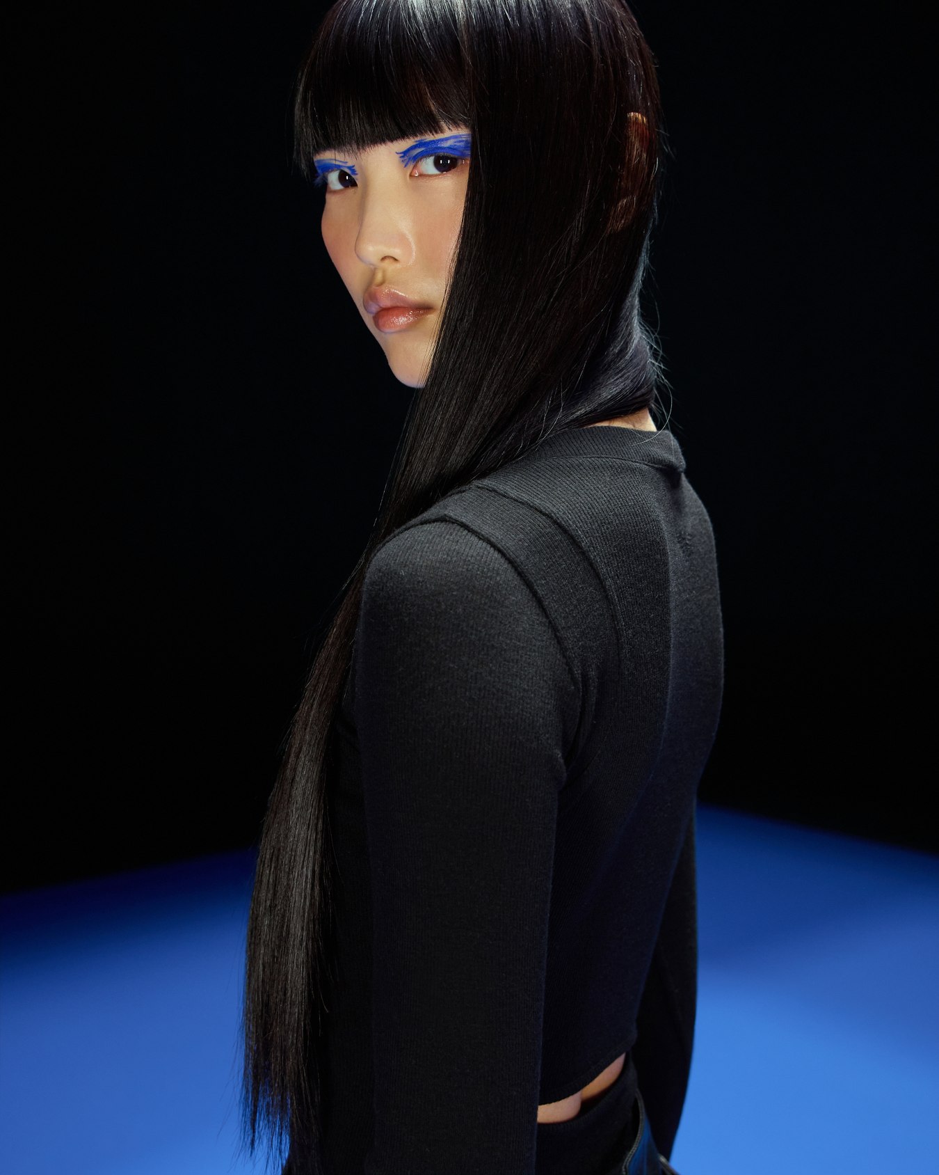 ASV Black Blue capsule collection organic-wool jumper with cut-out on the back Slide 5