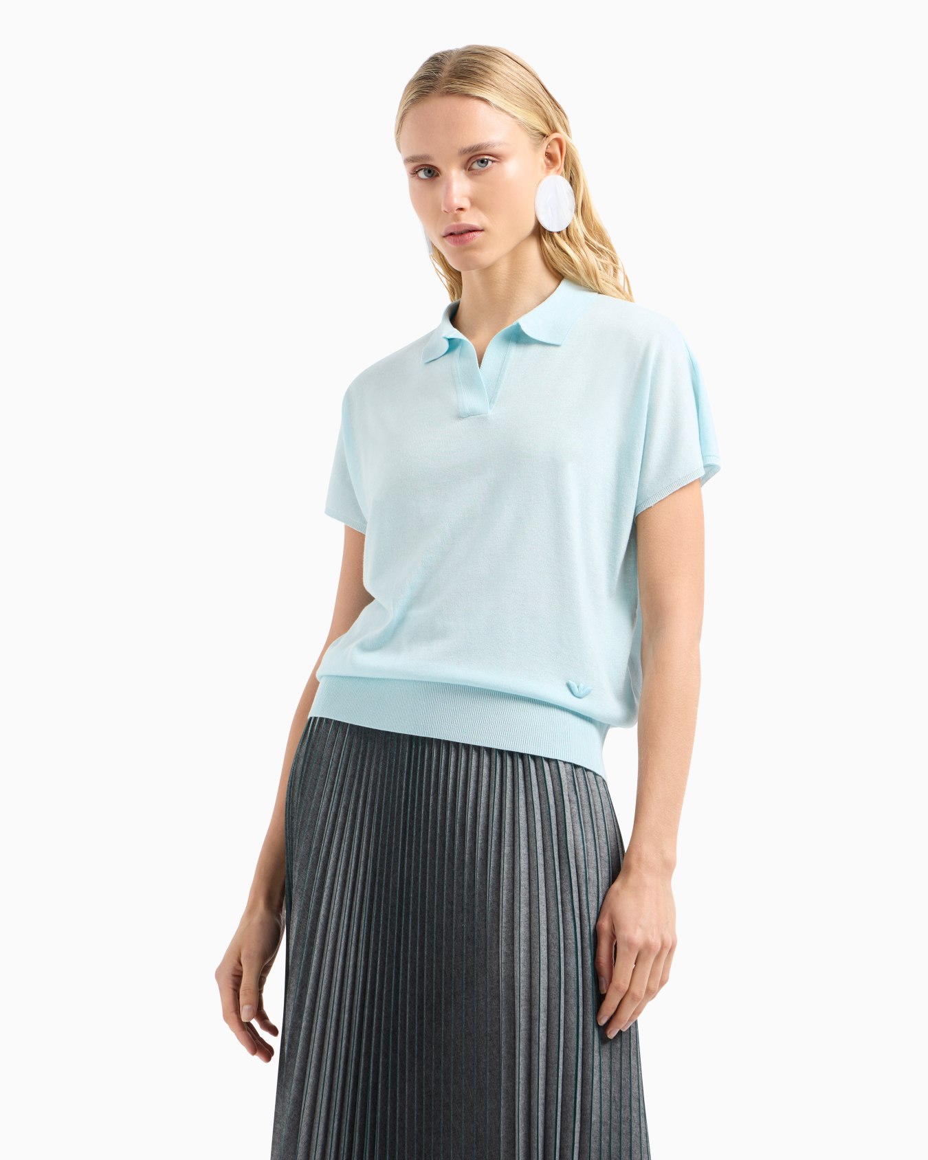 Jersey con cuello de polo de mezcla de lana virgen y seda con elaboración en punto calado Diapositiva 1