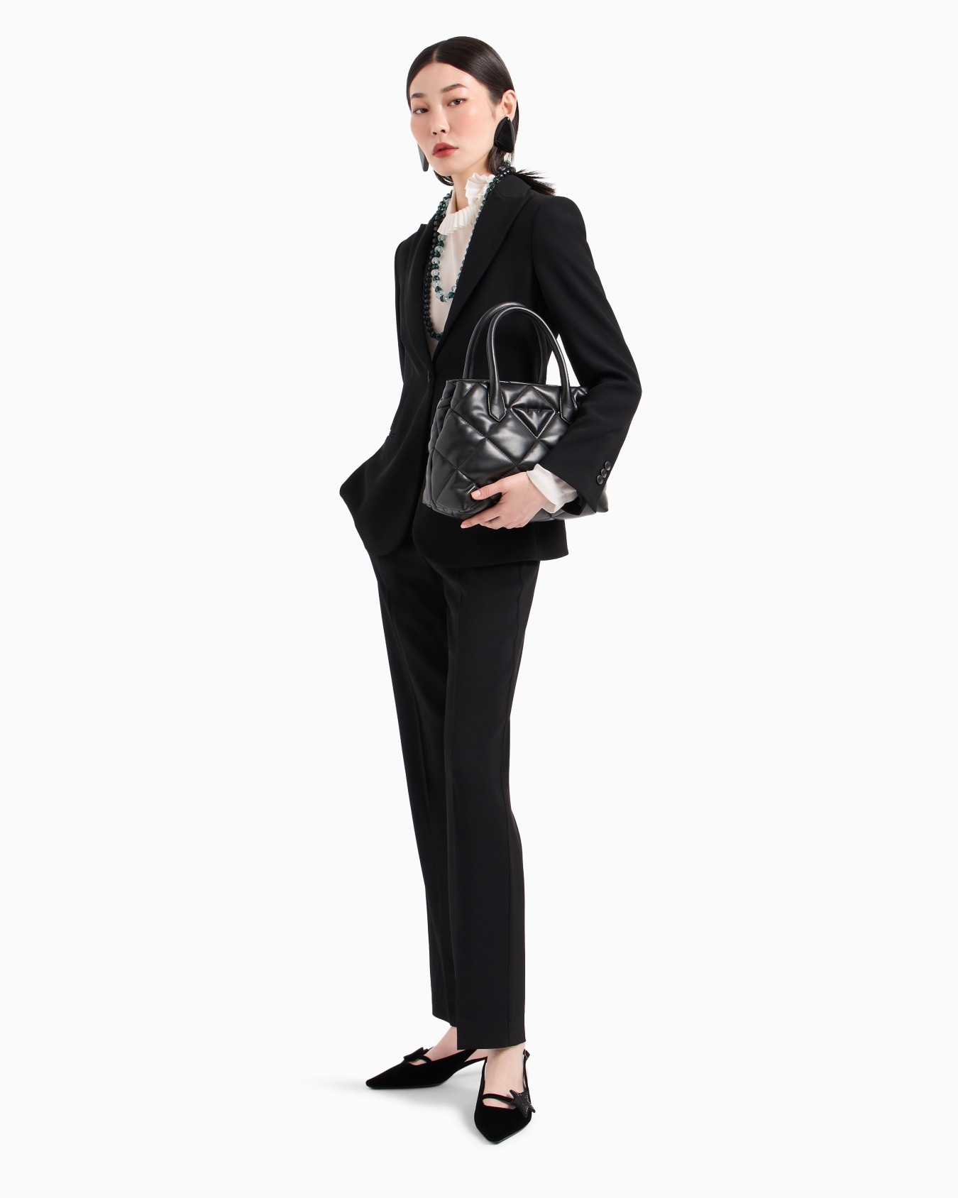 Stretch-viscose trousers with pleats Slide 3