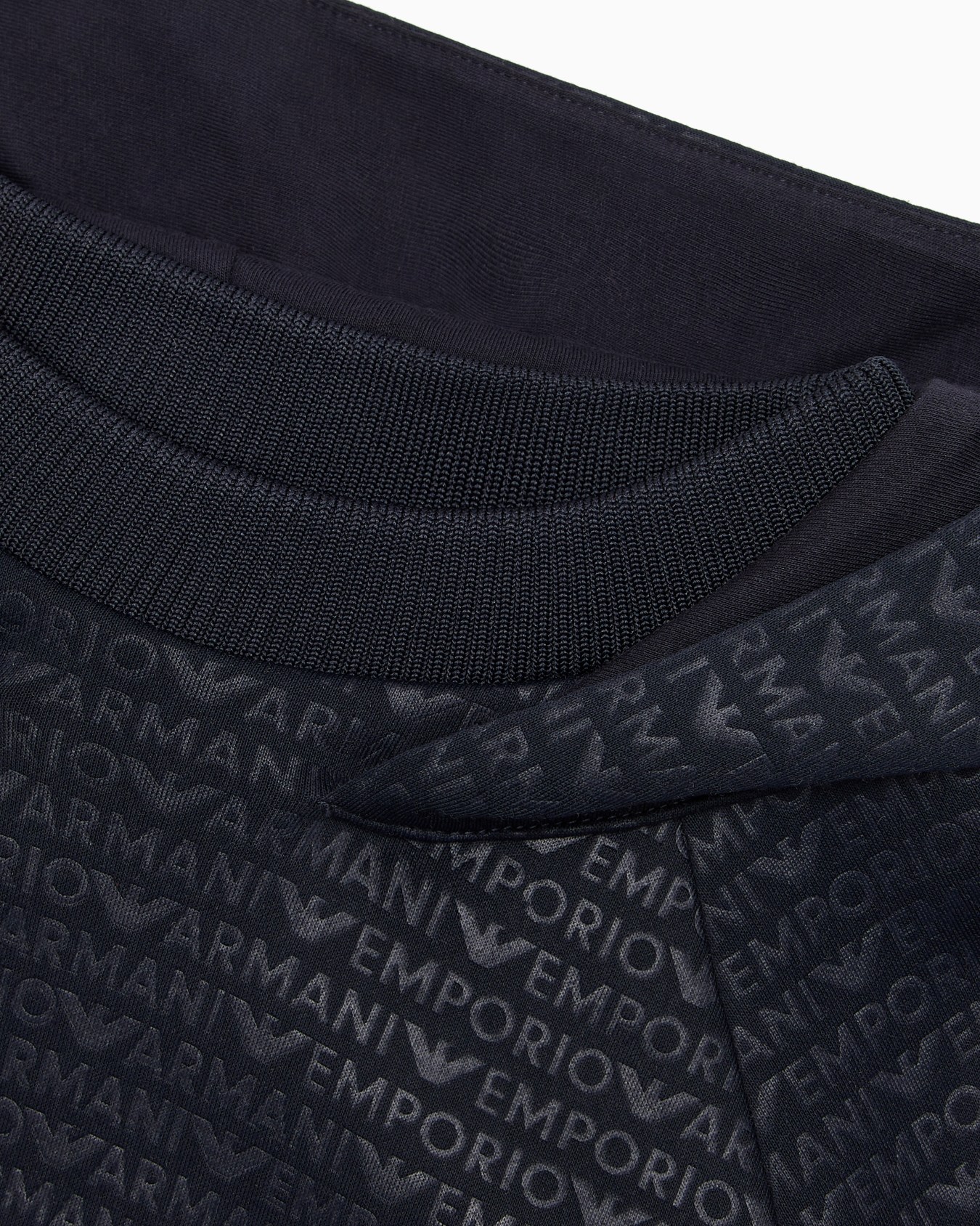 Sudadera ancha de punto con inscripción integral del logotipo Diapositiva 1